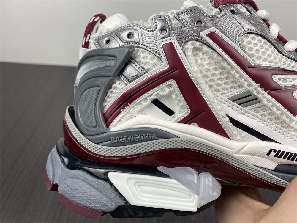 Balenciaga RunnerBurgundy (Women's)