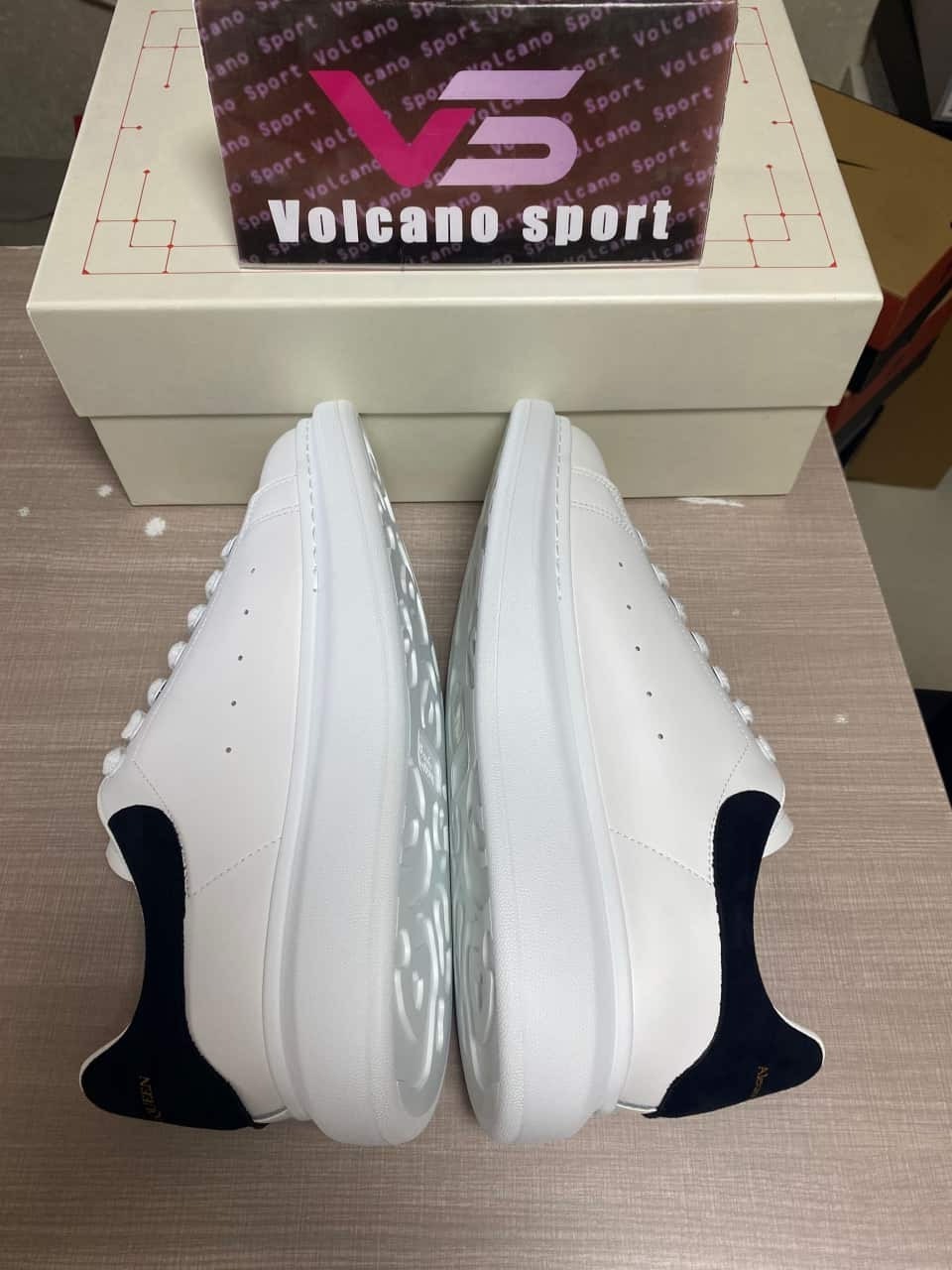 Alexander McQueen Oversized Ivory Black