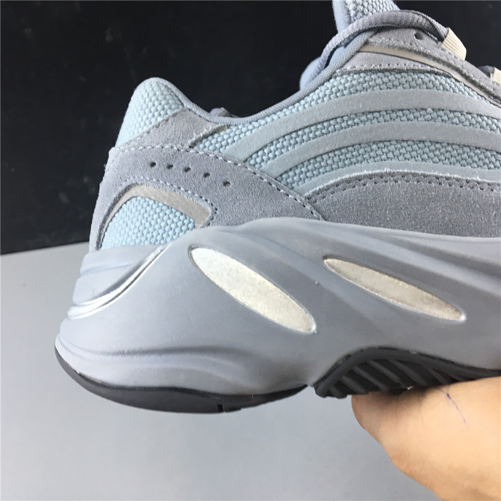 adidas Yeezy Boost 700 V2Hospital Blue