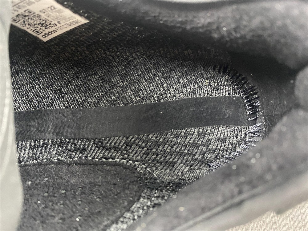 adidas Yeezy Boost 350Pirate Black (2023)