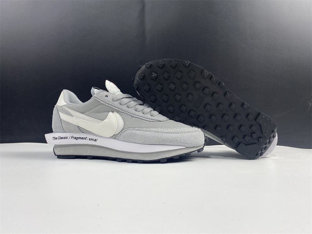 Nike LD Waffle SF sacai Fragment Grey DH2684-001