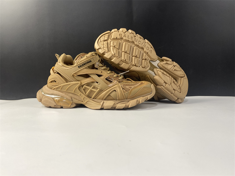 Balenciaga Women's Sneakers - Black/White