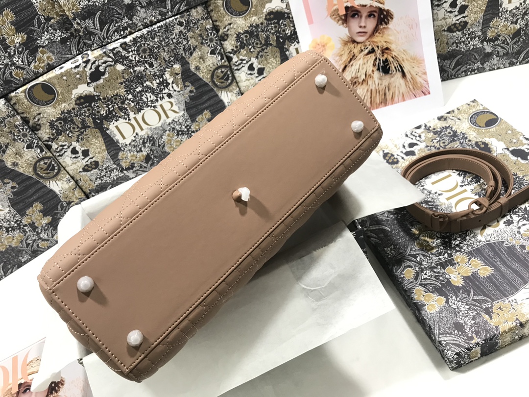 Dior Lady M0566(5) 32 x 25 x 11cm