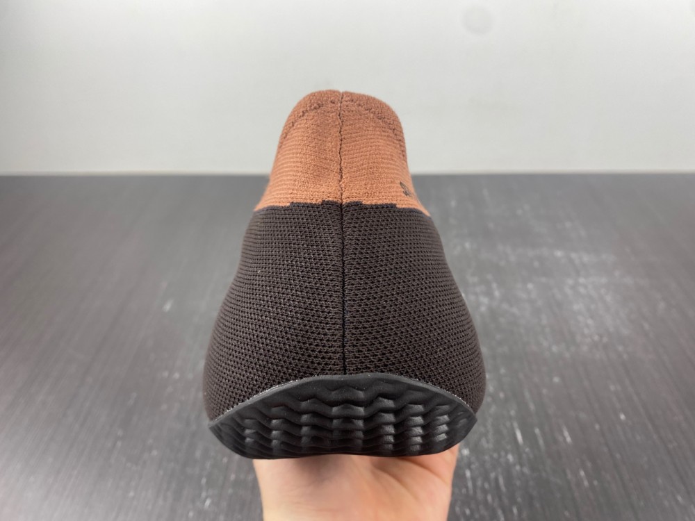 Yeezy Knit RNR Stone Carbon