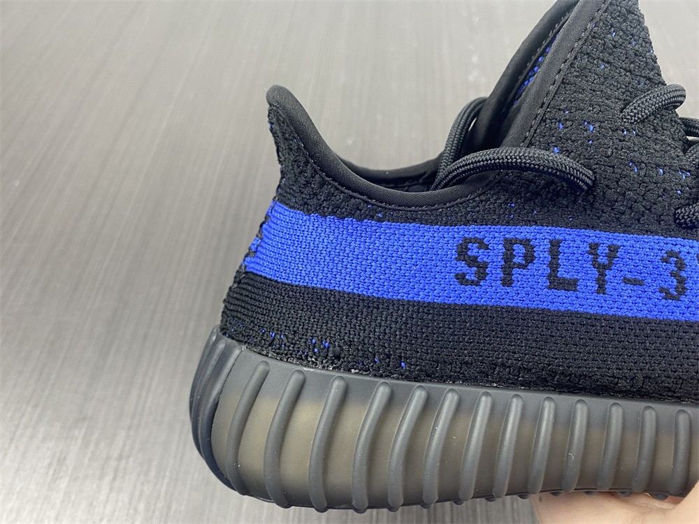 Yeezy Boost 350 V2 Dazzling Blue
