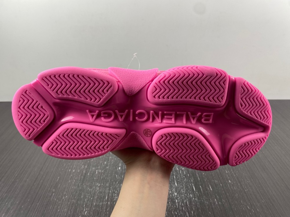 Balenciaga TRIPLE S 734953 W2PAA 5000