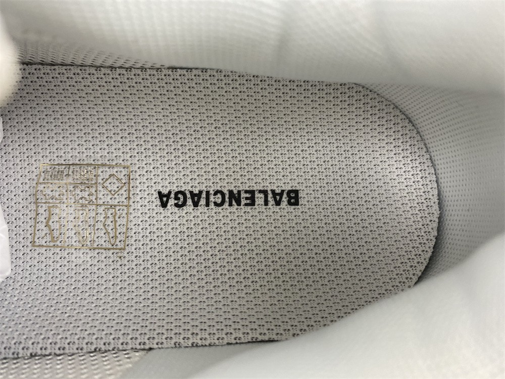 Balenciaga Mens Triple S Logo Chunky Lowtop Sneakers