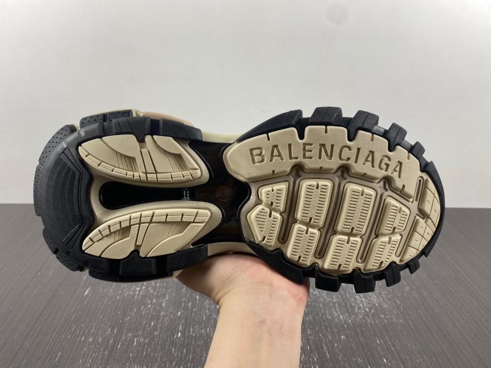 Balenciaga 3.0 542023 W3AC4 8017