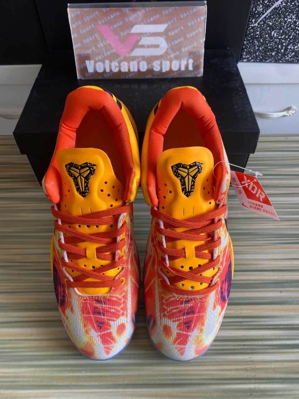 Kobe 8 Shanghai Fireworks 555035-800