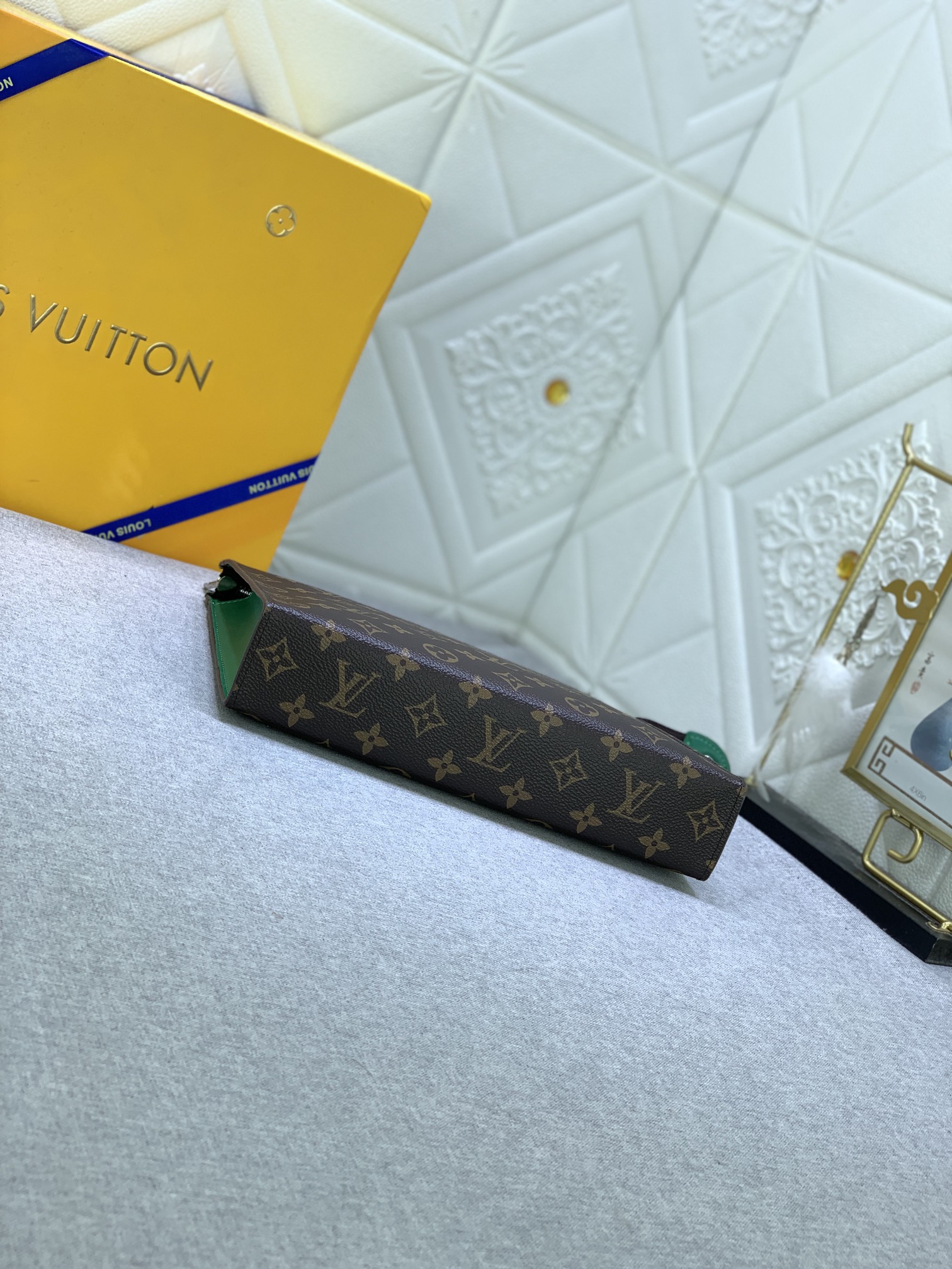 Louis Vuitton Pochette Voyage DnsNh M61692 (5) 27 x 21 x 6cm