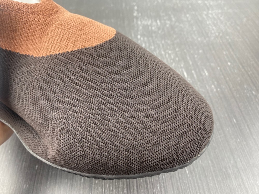 Yeezy Knit RNR Stone Carbon