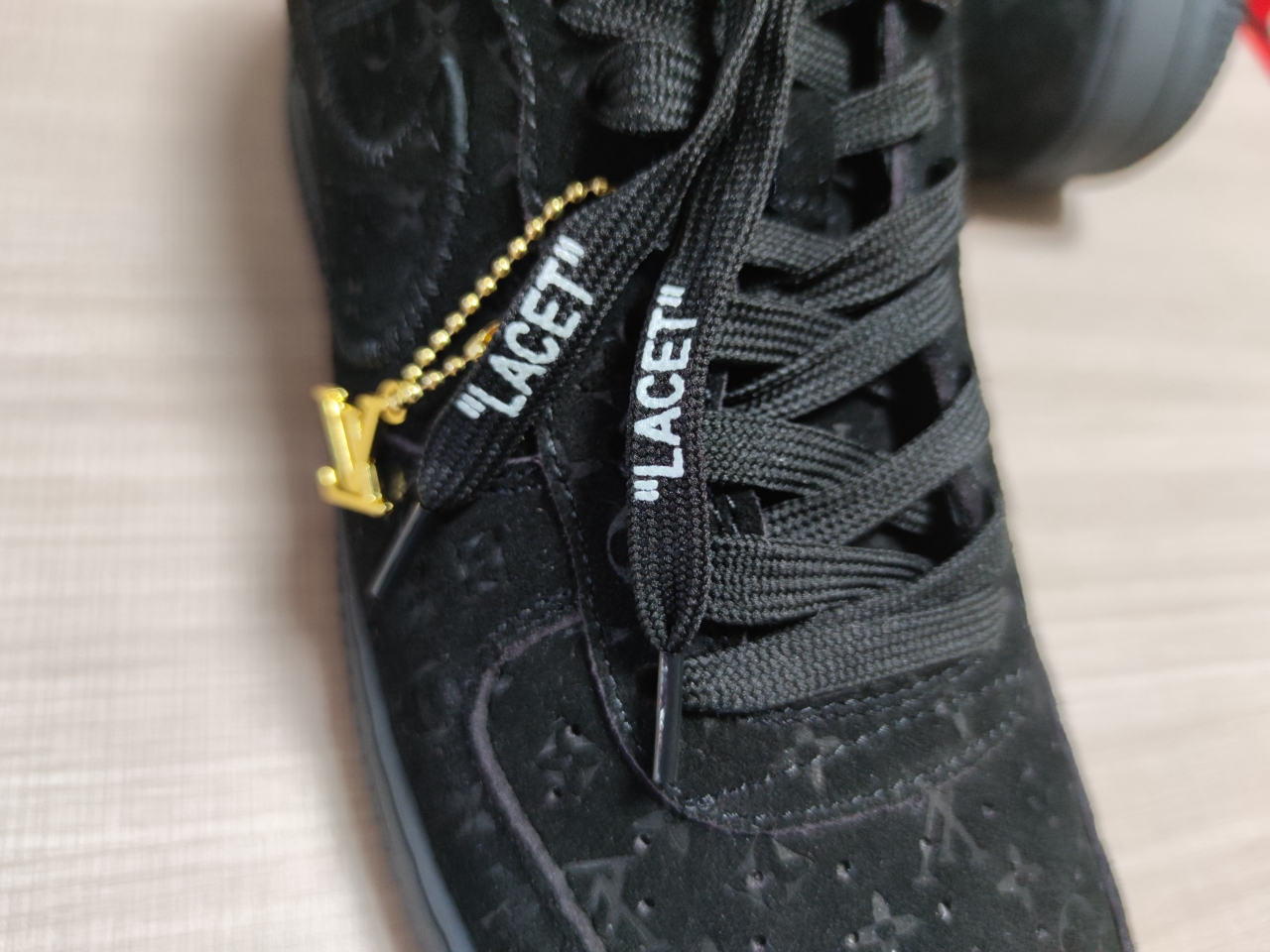 LV X Air Force 1 Low Black