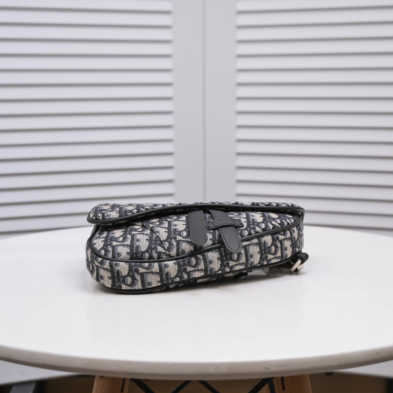 Dior Saddle 9915-2 (2) 21x16x3cm