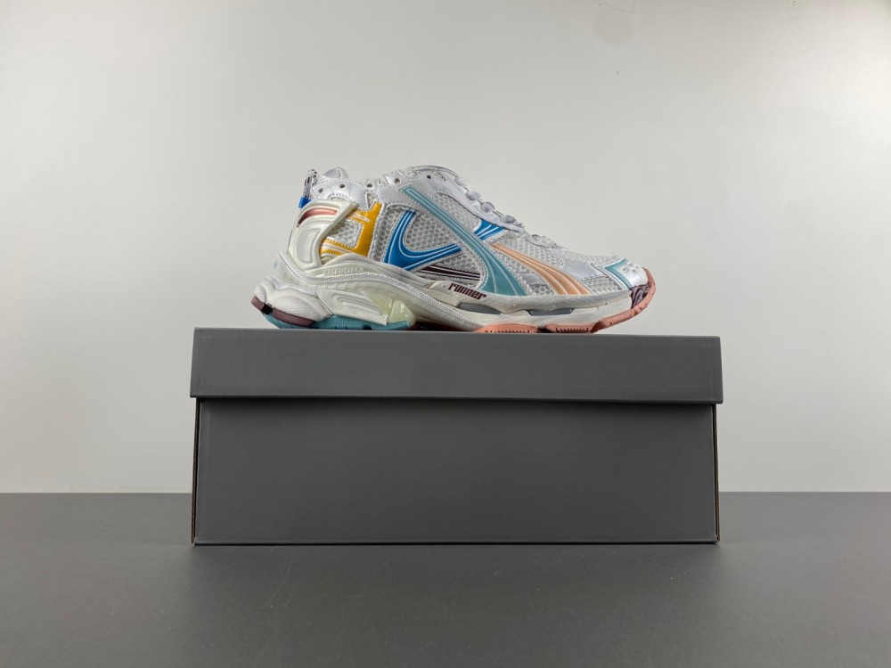 Balenciaga 772774-W3RNY-0326