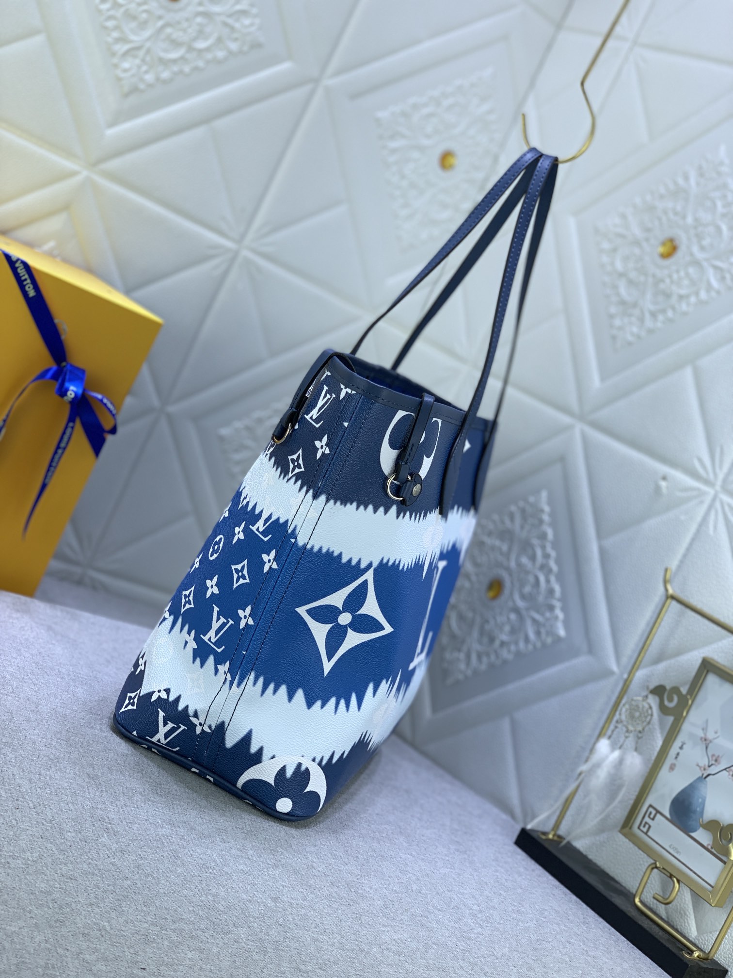 Louis Vuitton NEVERFULL M45128 (3) 31.0 x 28.5 x 17.0 cm