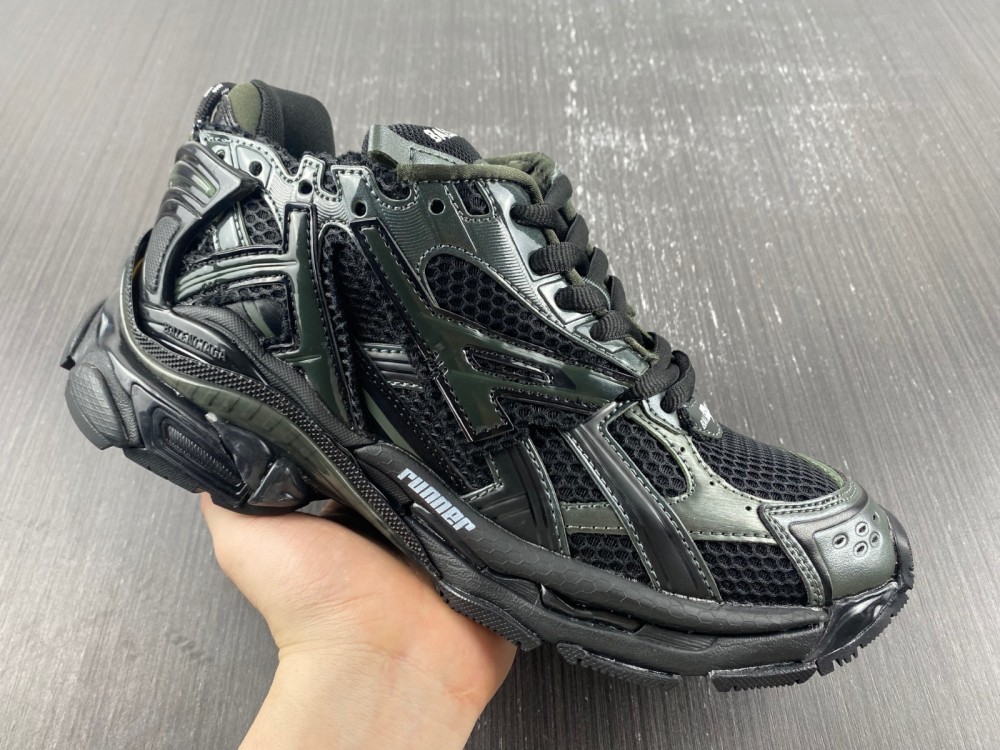 Balenciaga Runner Sneaker 'Black'