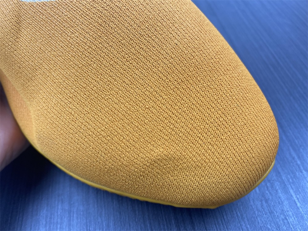 Yeezy Knit Runner Sulfur Orange