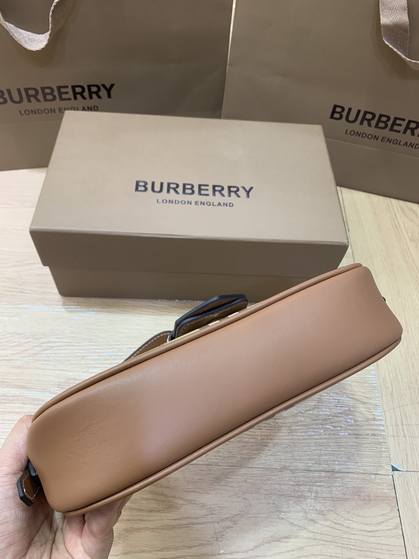 Burberry (2)
