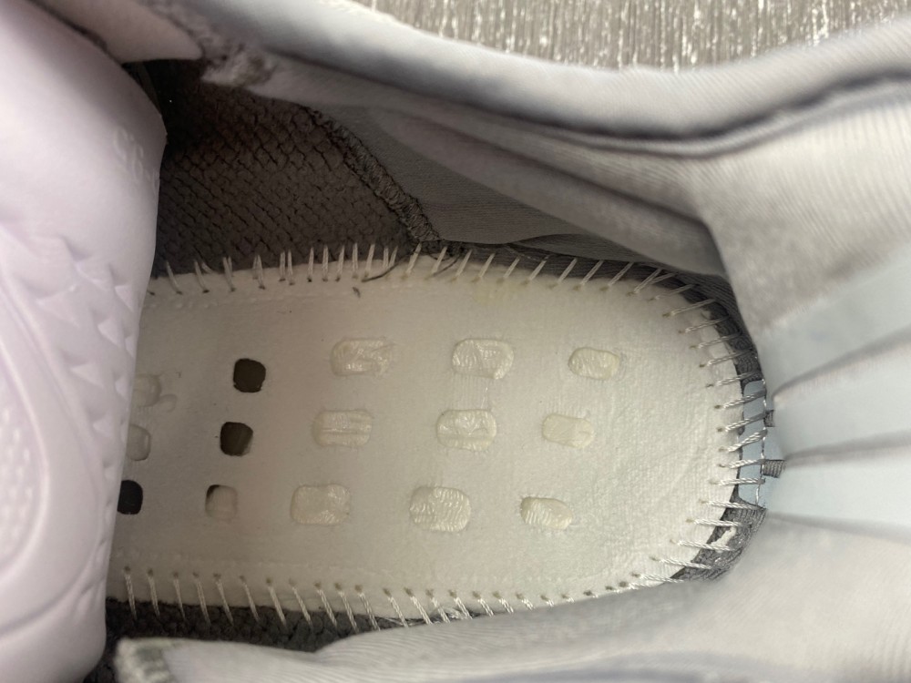 Yeezy Boost 350 V2 Steel Grey