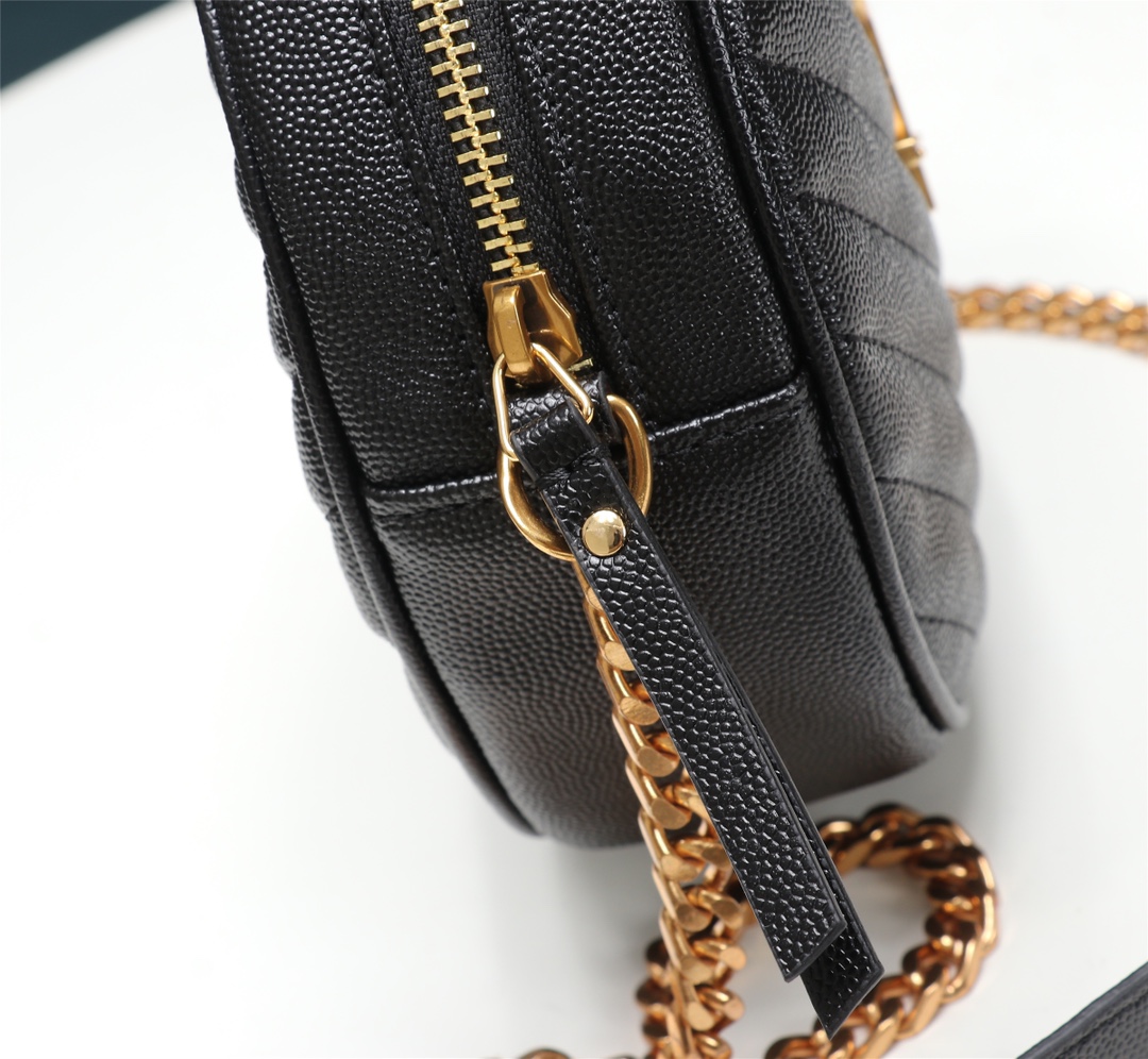 YSL VINYLE 610436 (4) 17x17x5.5cm