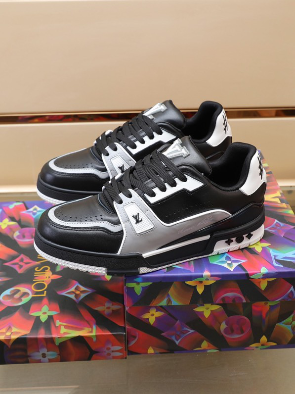 Louis Vuitton LV Trainer Black Grey White
