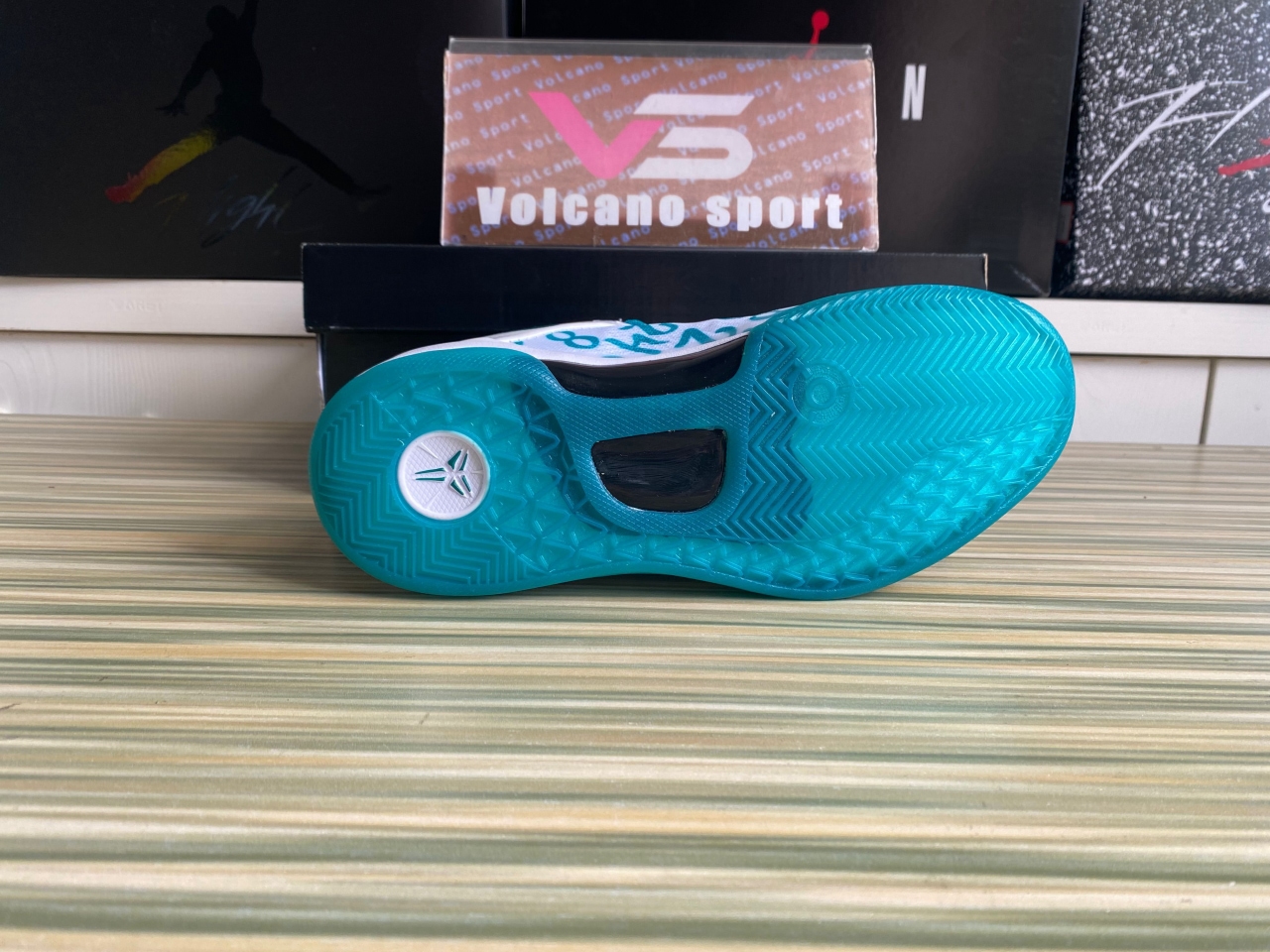 Kobe 8 Protro Radiant Emerald FQ3549-101