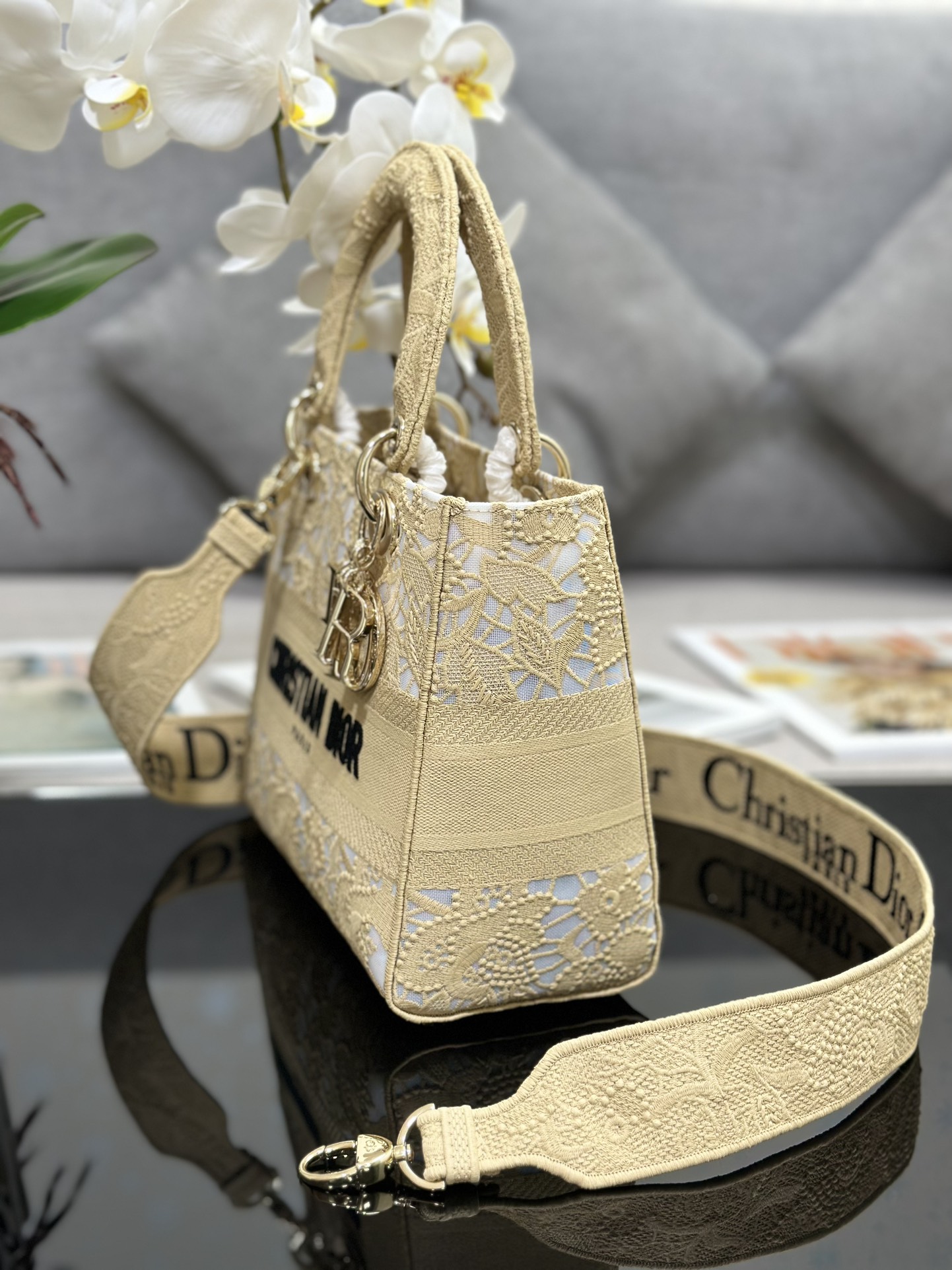 Dior Lady D-Lite M0565 24 x 20 x 11cm