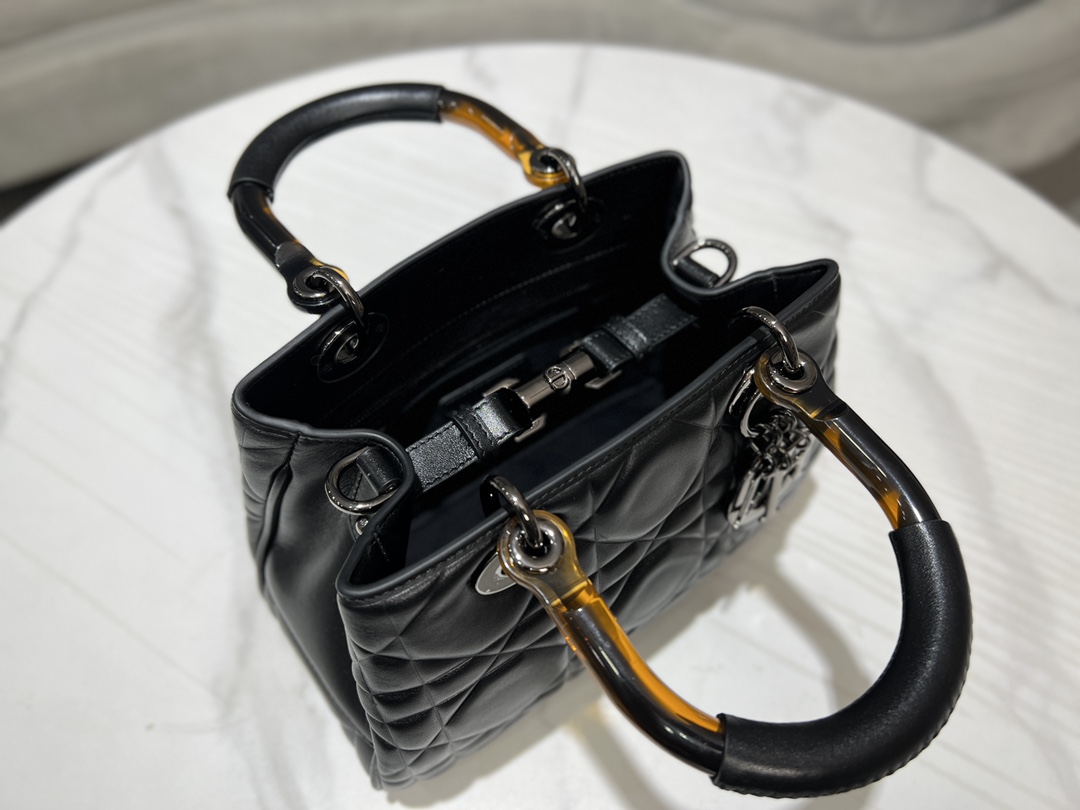 Dior Lady 0062-2# (2) 24*18*10cm