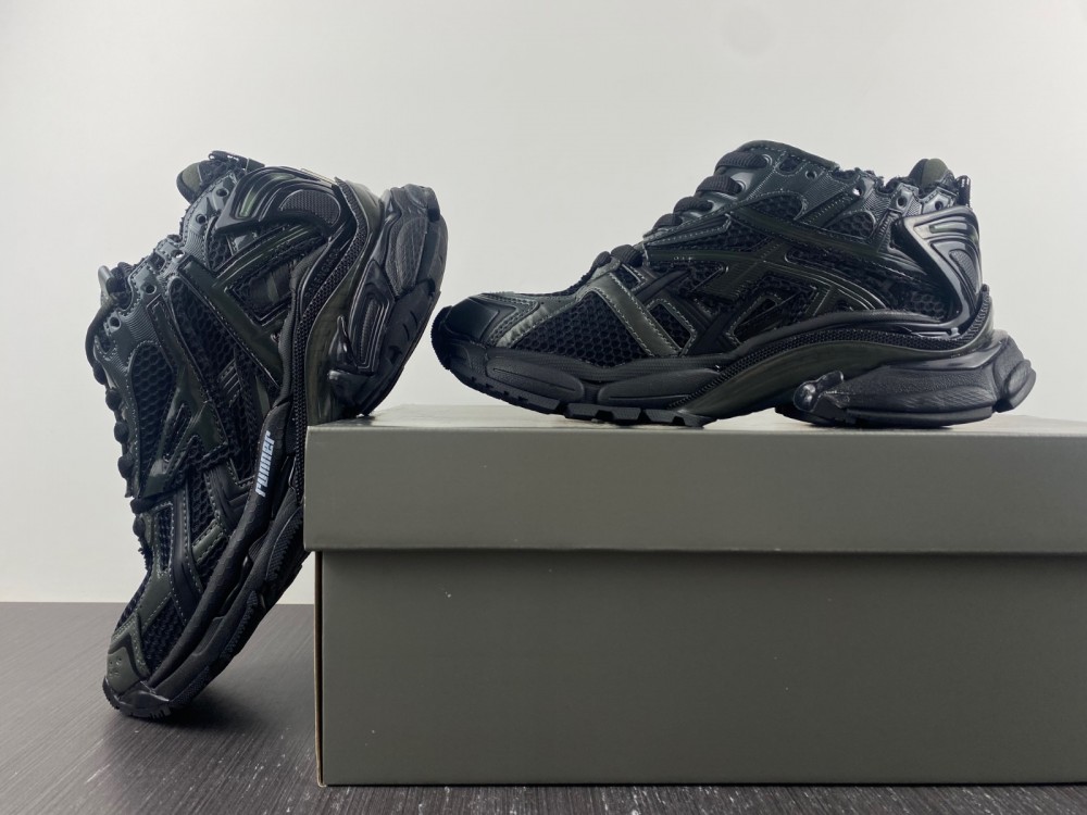 Balenciaga Runner Sneaker 'Black'
