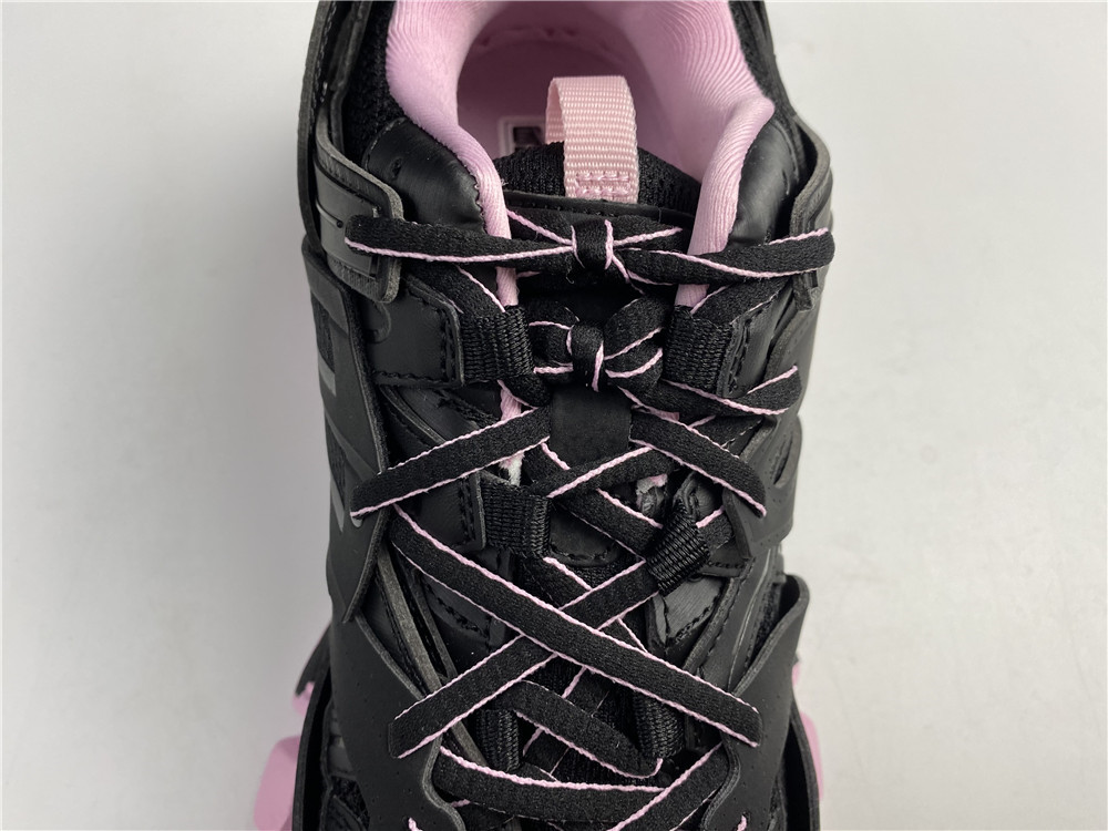 Balenciaga Track Low-top Sneakers In Black - Pink