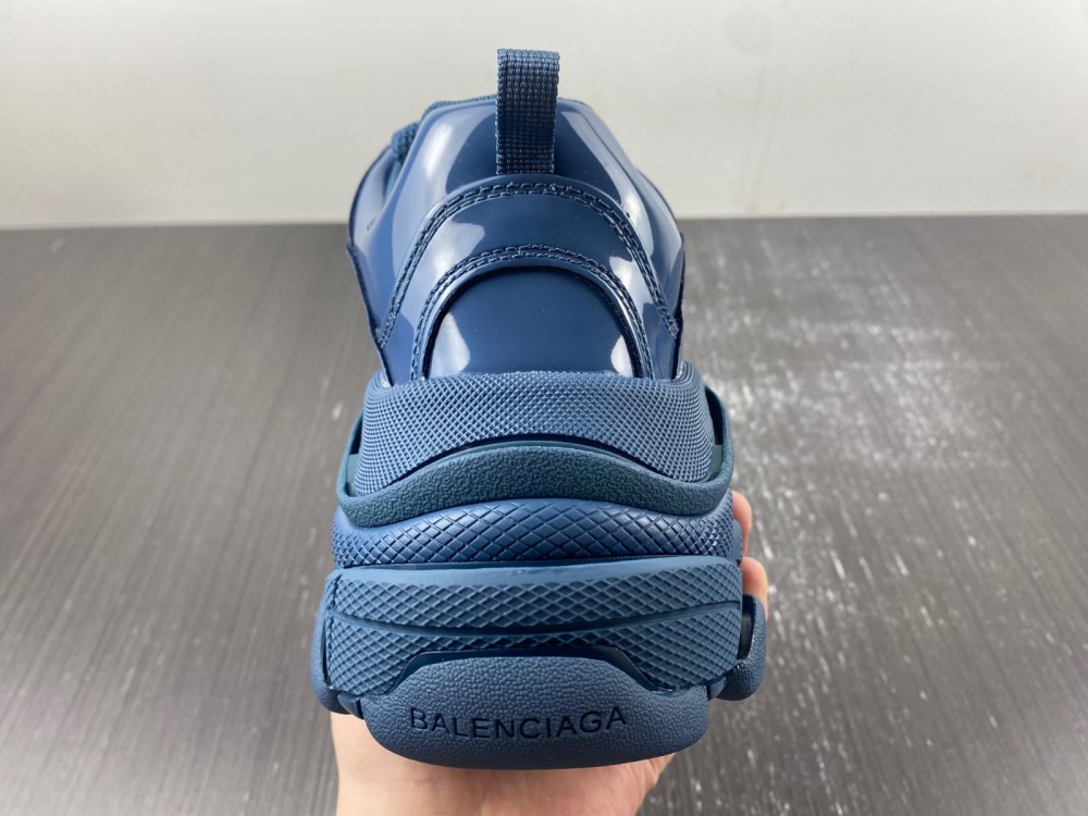 BALENCIAGA TRIPLE S 734954 W2PAA 4000