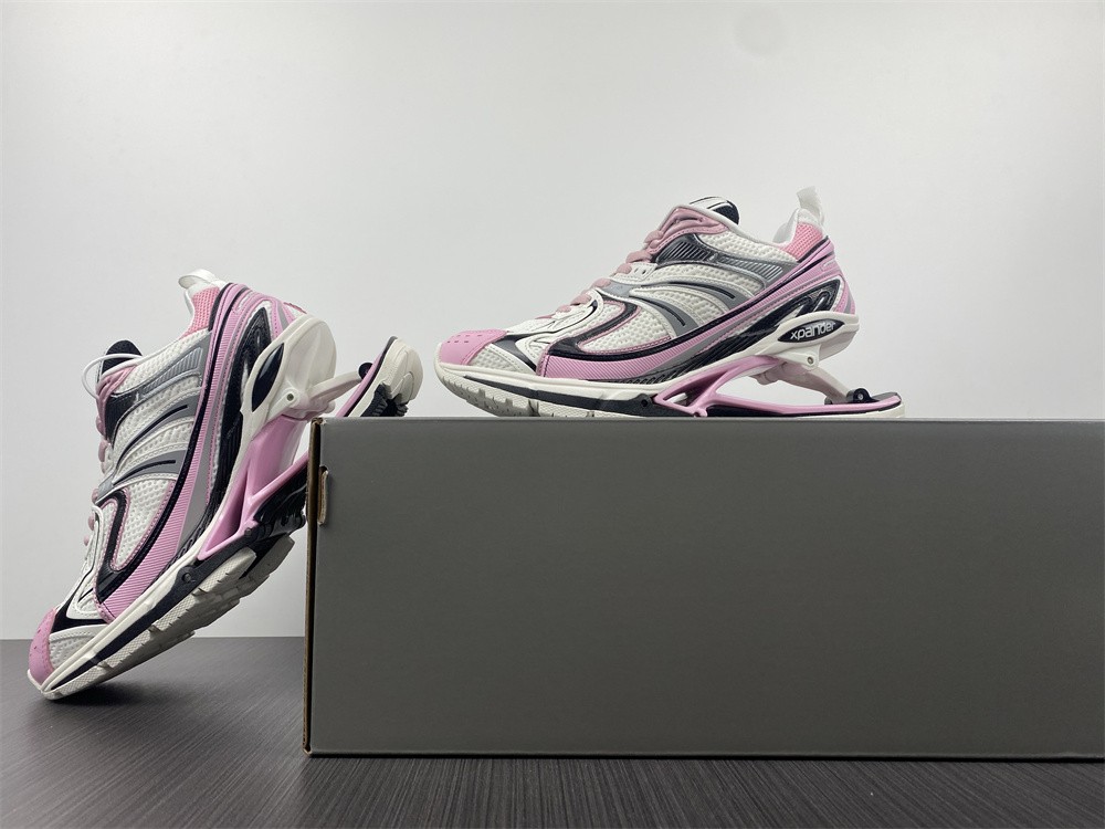 Balenciaga Balenciaga Distressed X-Pander Sneaker Pink
