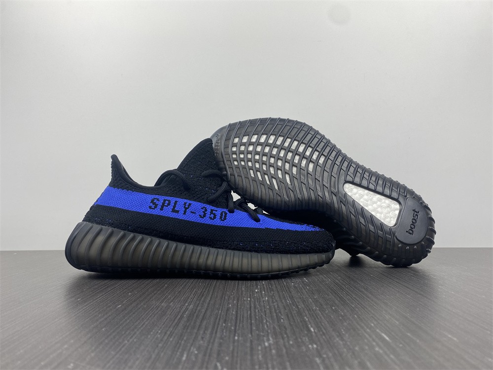 Yeezy Boost 350 V2 Dazzling Blue