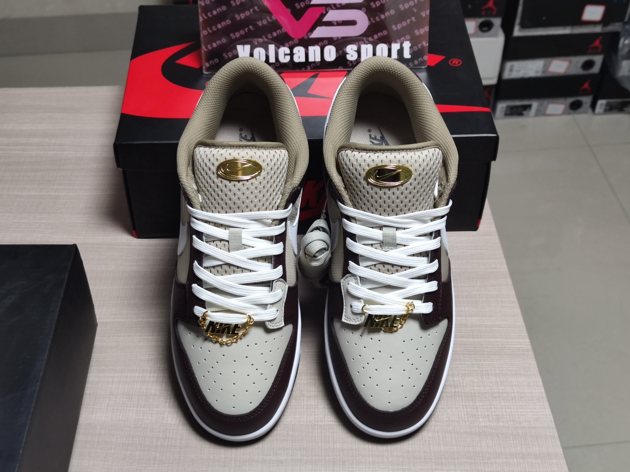 Dunk Low Brown Basalt DX6060 111