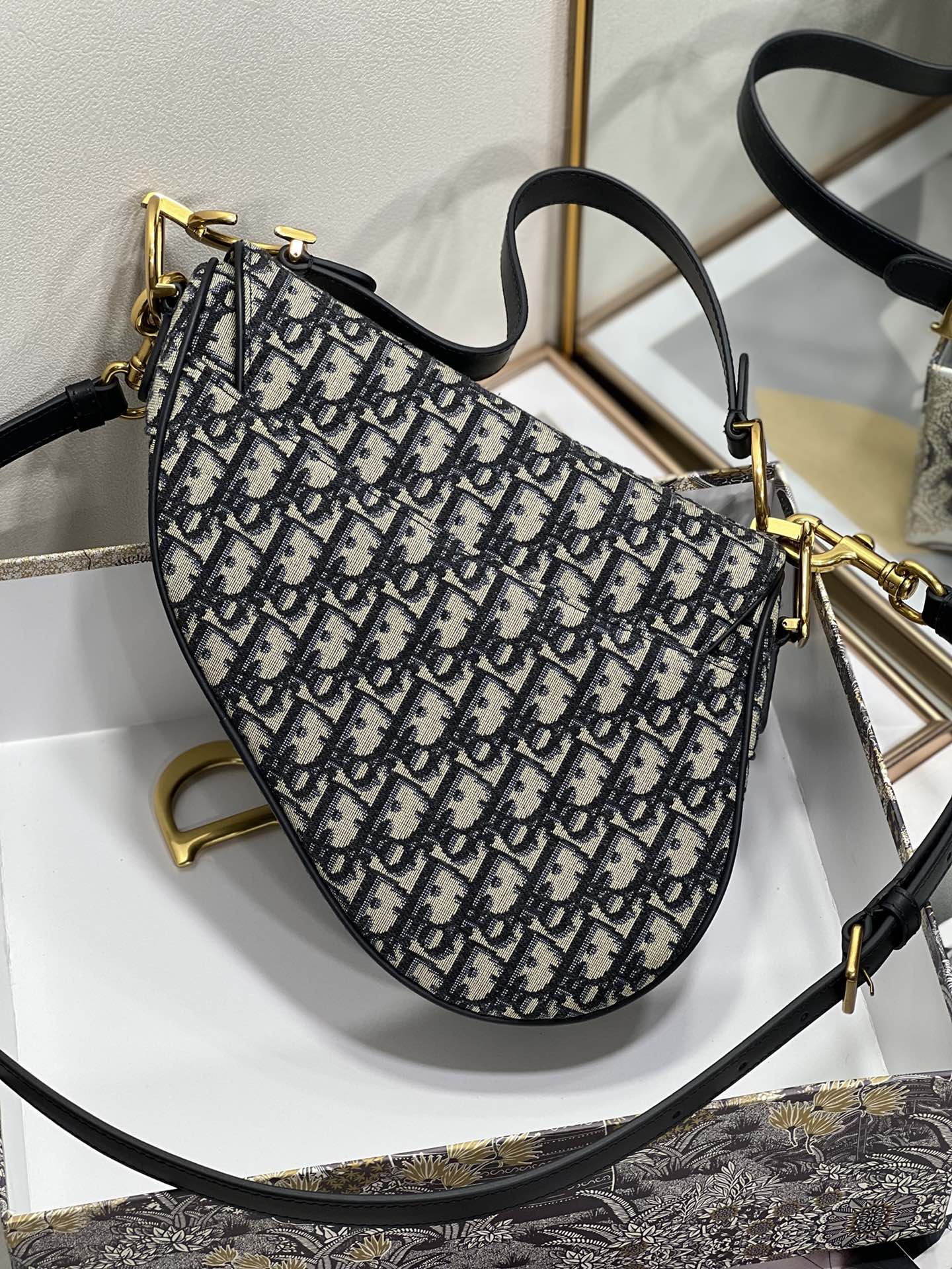 Dior Saddle 3351 25.5cm